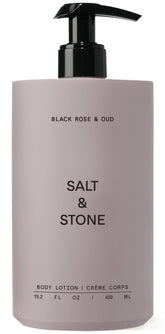 Lotion corporelle Salt & Stone: texture soyeuse et absorption rapide.