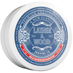 Savon de rasage Latherwood barbiers, mousse dense et glissante pour un rasage précis.