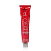 Schwarzkopf Igora Royal Concentré anti-rouge montre une précision et couleur fidèle.