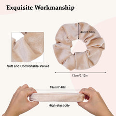 SEVEN STYLE scrunchies velours blond, neutres, s'adaptent à toutes les tenues.