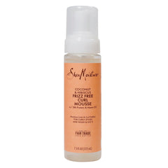 SHEA MOISTURE Mousse Coco et Hibiscus en bouteille, réduisant possiblement les frisottis.
