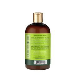 Cheveux renforcés et éclat naturel grâce aux nutriments essentiels.