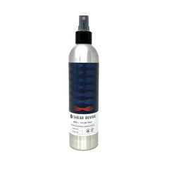 Bouteille Amity Texture Spray prête pour texture légère et tenue légère.