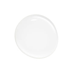 Texture légère de la lotion hydratante Shiseido Men en gros plan.