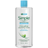Simple eau micellaire hydratante : bouteille claire nettoyante et hydratante sans effet gras.
