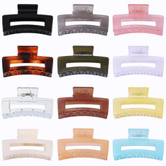 Pinces cheveux Sisiaipu dimension moyenne 3,5 x 2 x 1,1 pouces, adaptables à tous types de cheveux.