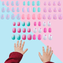 Boîte SIUSIO 120 pièces d'ongles enfants multicolores rangées par tailles.