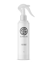 SJOLIE Sunless spray équilibre le pH sur la bouteille pour une application homogène.