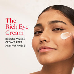 SK-II SKINPOWER Contour des Yeux — application délicate pour lisser les ridules.