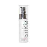 Sleek'e Silk'e sérum réparateur dans sa bouteille, application facile pour cheveux soyeux.