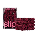 Scrunchies Slip en soie bordeaux, minces et élégants, maintien doux sans pli.