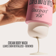 Texture mousse-cremeuse du gel-douche Beija Flor, sensation veloutée sur la peau.