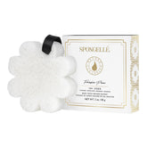 SPONGELLÉ Freesia Poire Buffer pour le corps dans sa boîte, gommage doux et parfumé.