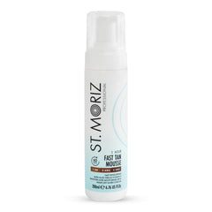 ST. MORIZ Professional Mousse Autobronzante: bouteille prête à l’emploi pour un teint naturel.