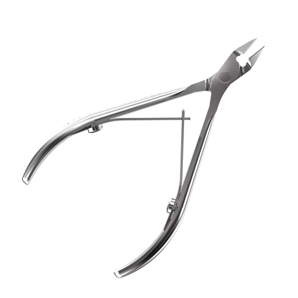 Staleks Classic pince-cuticules; lames 11 mm pour précision lors du soin des cuticules.