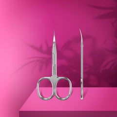 Staleks Pro Expert 11 – lames étroites pour accéder à la cuticule.