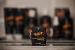 Application mains avec le baume Suavecito pour barbe, avant et après.
