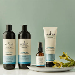 Sukin Shampoing hydratant, texture-cremeuse prête à l’application.