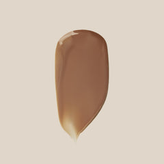 Summer Fridays Sheer Skin Tint – démonstration de la couvrance légère et naturelle.