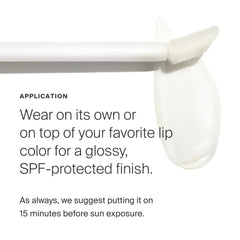 Supergoop Lipscreen Shine SPF40 texture légère sur les lèvres, confort sans collant.
