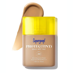 Supergoop Protec-tint SPF50, bouteille légère prête à l application quotidienne pour un teint uniforme.