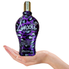 Application sur peau avec Supre Snooki Ultra Dark 70x pour une peau lisse.