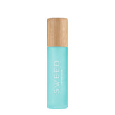 SWEED Sérum cheveux bouteille roller, application ciblée pour un cuir chevelu sain.