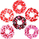 Syhood scrunchies coeurs velours ensemble: accessoire romantique pour cheveux et tenue festive.