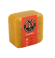 Savon barbe orange-noix TAME THE WILD, hydratant et parfumé.