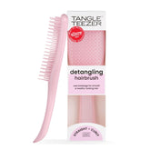 Tangle Teezer Ultimate Démêlant sur cheveux mouillés démêle sans tiraillement.