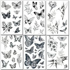 Tatouage papillon noir en vol sur le corps pour un effet 3D élégant
