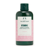 The Body Shop Vitamine E Crème Nettoyante - bouteille, nettoie en douceur et laisse la peau fraîche.