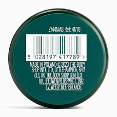 Application douce The Body Shop Edelweiss Smoothing Day Cream, peau nourrie tout au long de la journée.