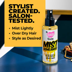 Le Doux Mist Demeanor spray appliqué sur cheveux bouclés pour définition et éclat.