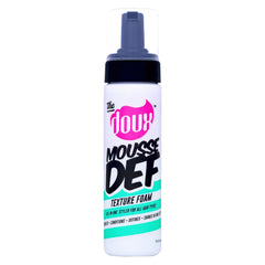 The Doux Mousse Coiffage: bouteille élégante pour un coiffage rapide et durable.