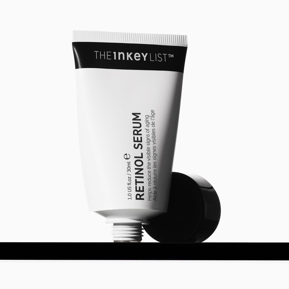 Sérum The INKEY List dans sa bouteille, idéal pour une utilisation nocturne douce.