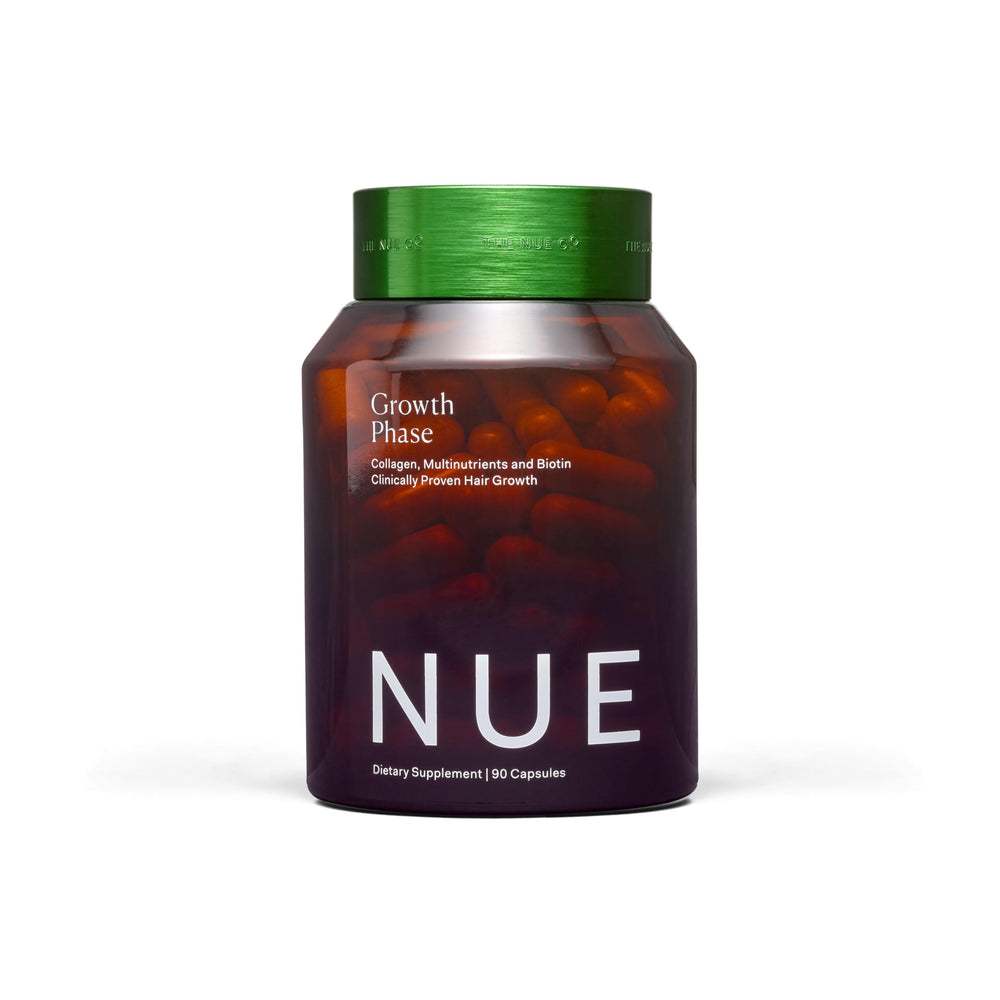 The Nue Co Phase de Croissance : bouteille de capsules prête pour une routine capillaire nourrissante.