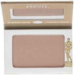thebalm Oliver boîtier élégant – sans parabènes et non testé sur les animaux.