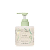 Thymes Savon Mains Nourrissant en bouteille verre, hydratation légère et parfum frais.