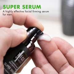 Texture du sérum Tiege Hanley montrant une peau plus lisse.