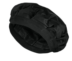 Casque chauffant sans fil Tifara Beauty utilisé à domicile pour des soins capillaires relaxants.