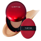 TIRTIR coussin rouge ajustement – compact ouvert révèle couverture naturelle.