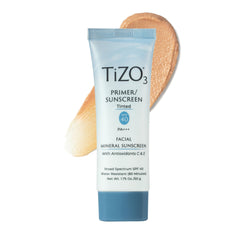TiZO3 solaire minéral visage – application douce pour un fini mat naturel.