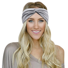 Bandeau Tobeffect beige anti-glisse, confortable pendant l'entraînement.