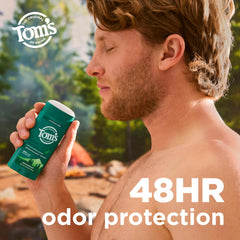 Tom’s of Maine North Woods offre une protection 48 heures contre les odeurs.