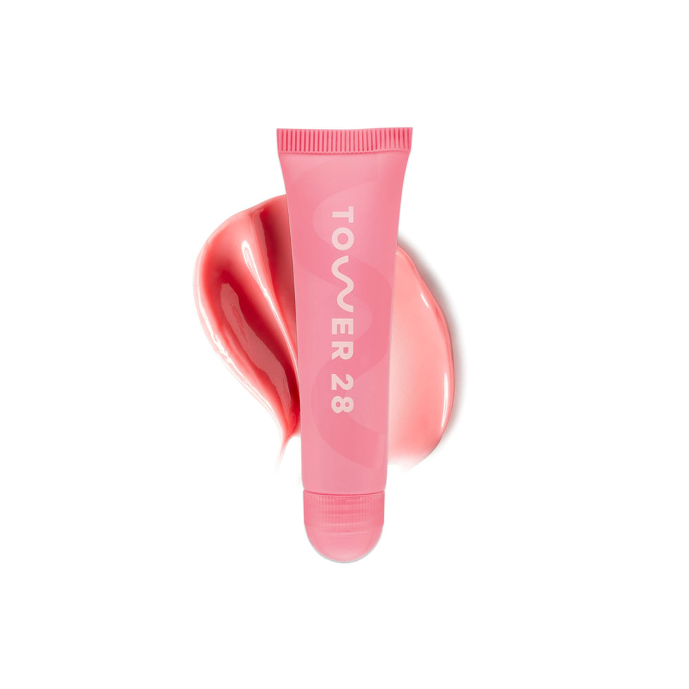 Tower 28 LipSoftie baume lèvres emballage élégant prêt à hydrater.