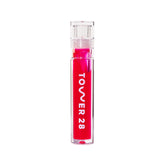 Tower 28 ShineOn Lip Jelly, bouteille élégante, hydratation douce et brillance discrète.