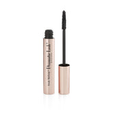 Trish McEvoy Dramatic Lash Mascara dans son flacon noir, prêt à allonger.