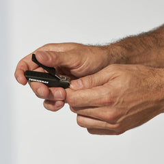 Tweezerman clip-ongles precision-noir-nettoyage-facile: acier inoxydable facile à nettoyer.