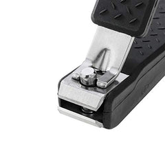 Lame courbe Tweezerman pour suivre la forme naturelle de l’ongle noir